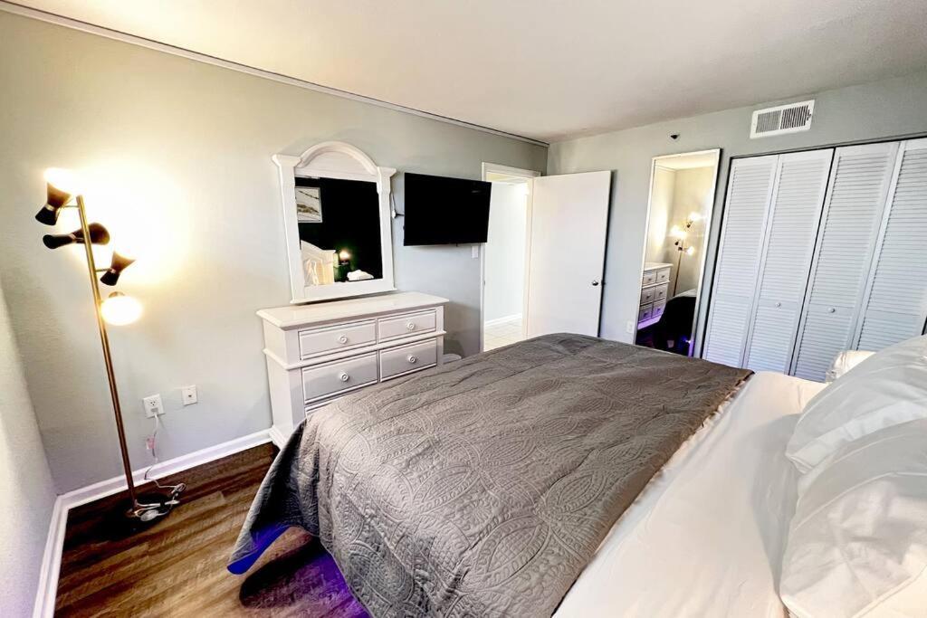 Ocean View Condo On The Beach! Myrtle Beach Exterior foto